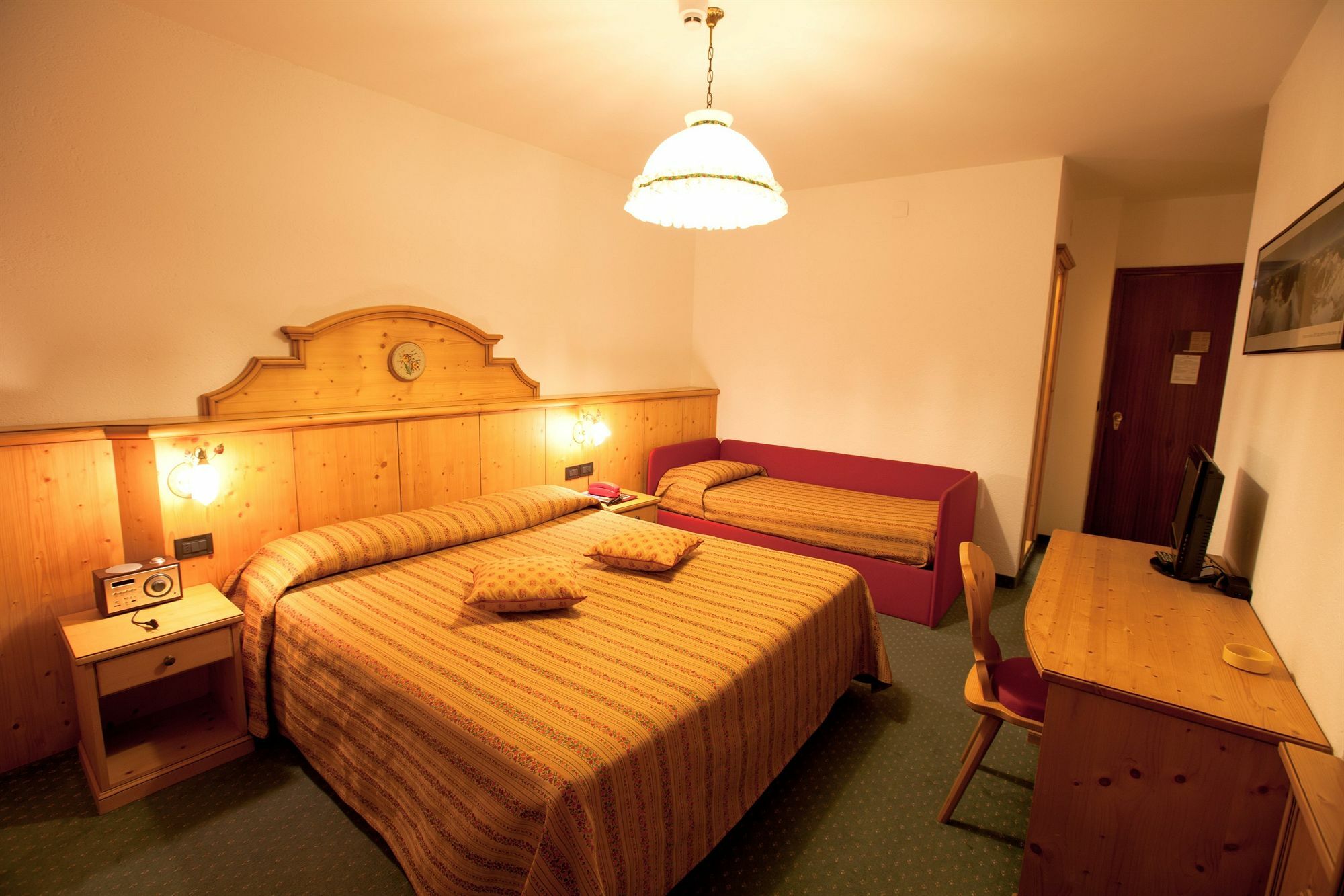 Vallee Blanche Hotel